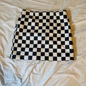 size M faux leather forever 21 skirt